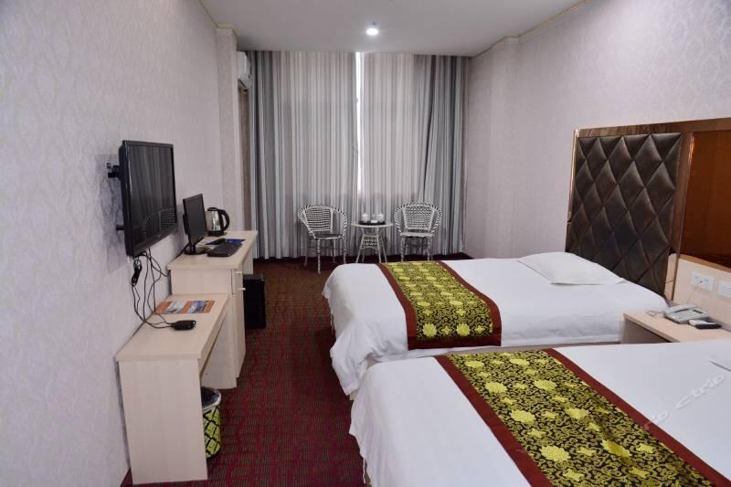 Wudangshan Jianpuzhai Hotel Danjiangkou Экстерьер фото